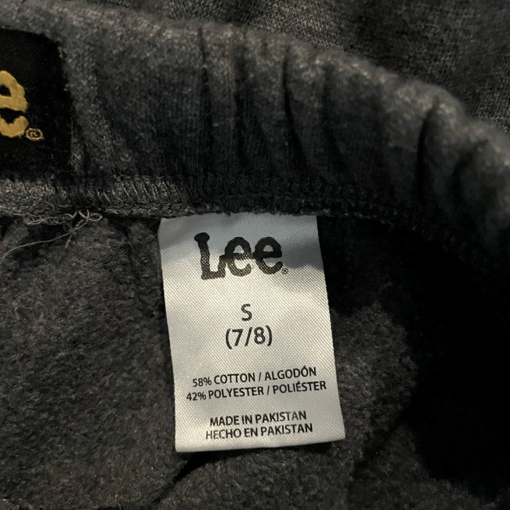 Lee Light Gray Drawstring Sweatpants. Size Small (7/8). - Picture 3 of 4